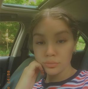 Meet your Posher, Ali